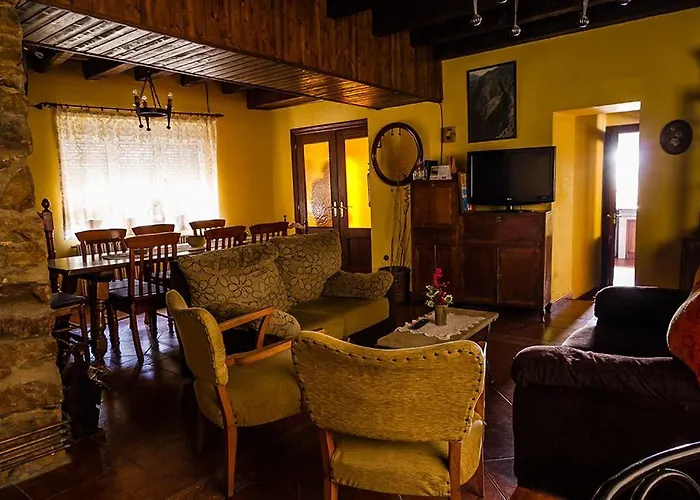 Landhaus El Rincon De La Rosa Brugos de Fenar